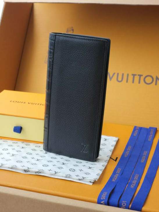 Picture of Louis Vuitton Wallets _SKUfw202699988fw